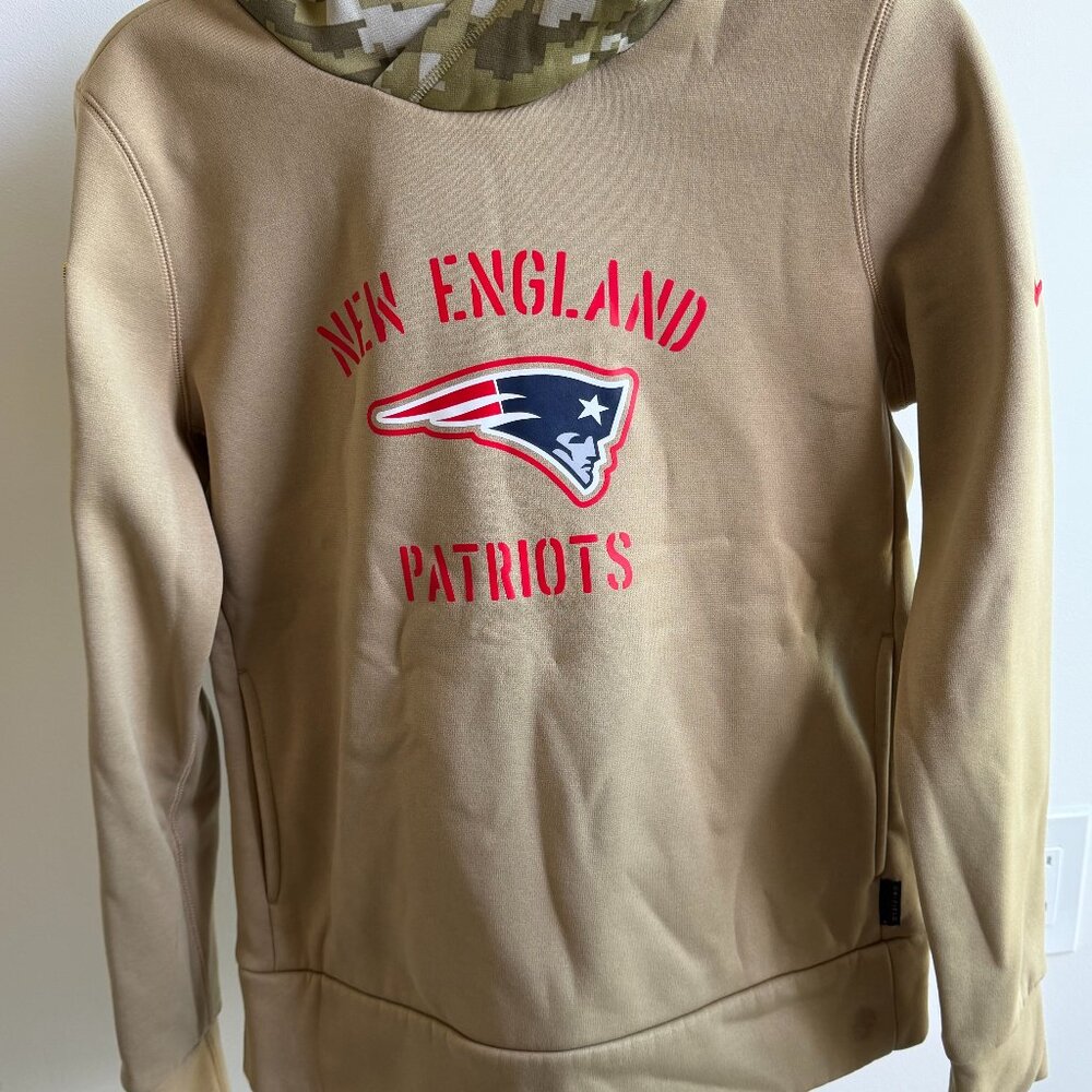 New England Patriots Nike Sweatshirt - Salute to Service Women - Med NFL